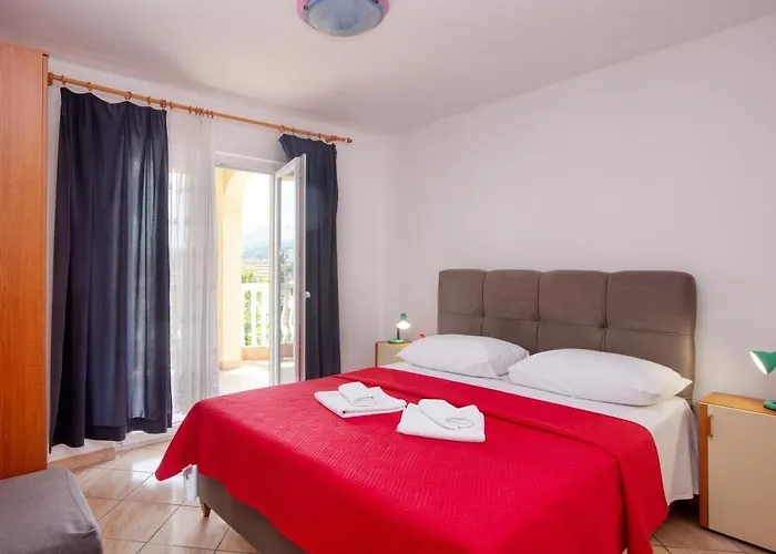 Apartamento By The Sea Grebastica, Sibenik - 20736 *